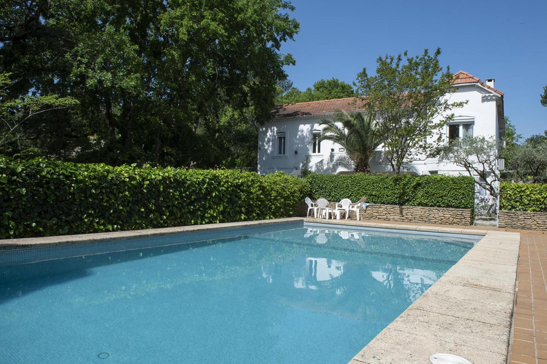 La Villa Plaisance - Maison Et Chambres D Hotes A Proximite De Chateaneuf-Du-Pape Bédarrides Exteriér fotografie